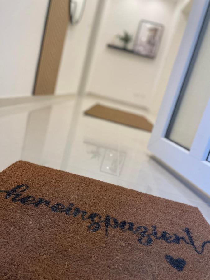Ferienwohnung Am Weinberg Boetzingen Ngoại thất bức ảnh